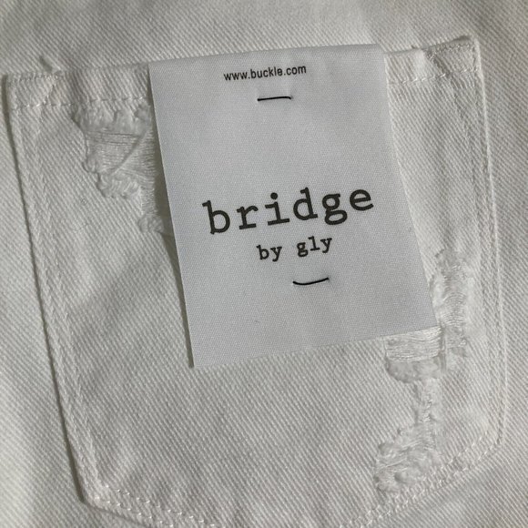NWT Buckle Bridge by Gly Womens Jeans 24x27 Mom Fit White Denim Distressed Pants - Picture 9 of 13